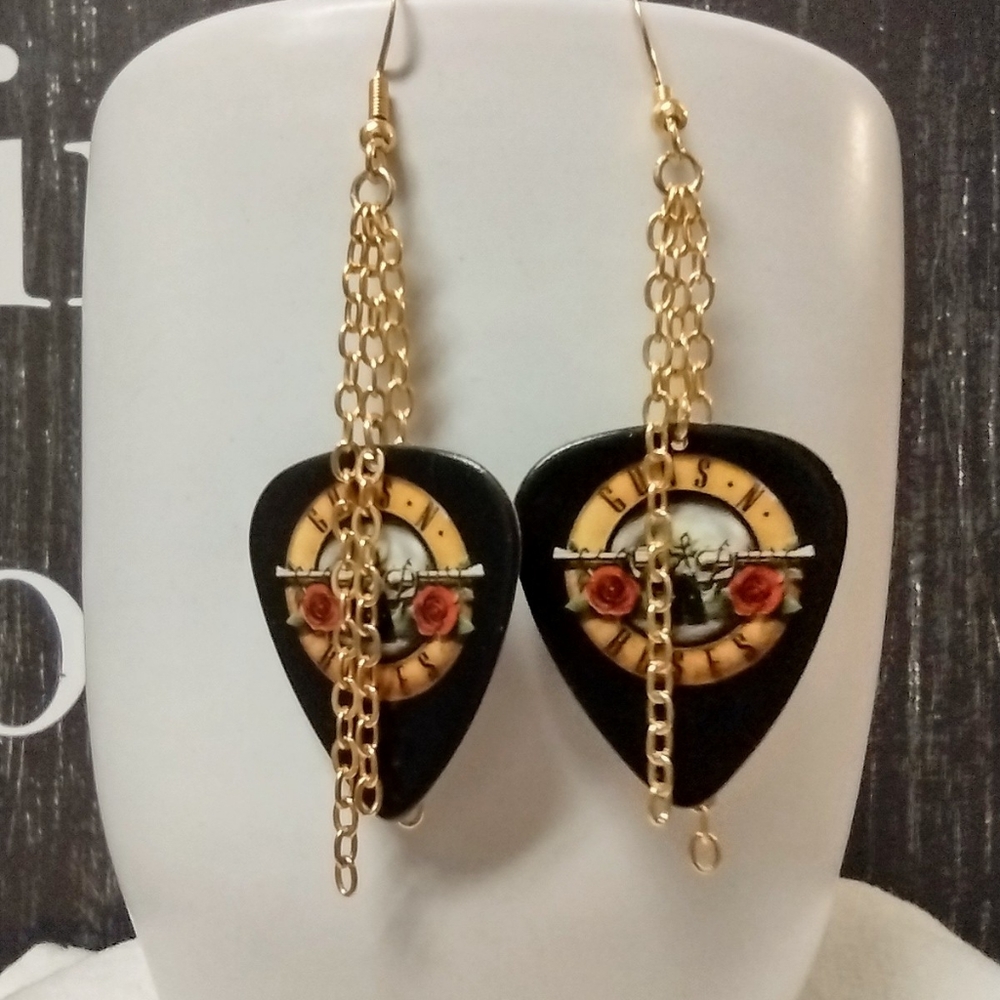 New Guns N Roses Favorite Band Logo Guitar Pick Earrings - Picture 7 of 8